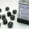 Opaque: Black/White - d6, 36 st (12 mm, prickar)