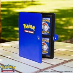 Ultra Pro: Pokémon 4-Pocket Premium Snap Binder (Blue)